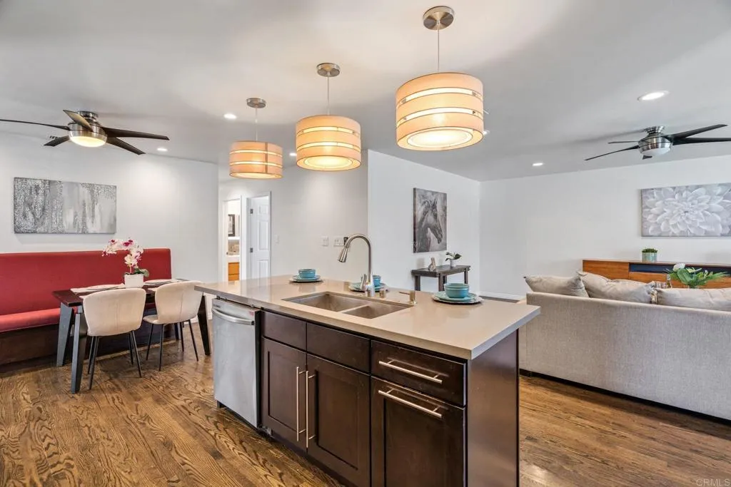 https://cdn.realtyfeed.com/cdn/127/306705768/e0b61b7cddff3c3814f6826f8d0477da.webp