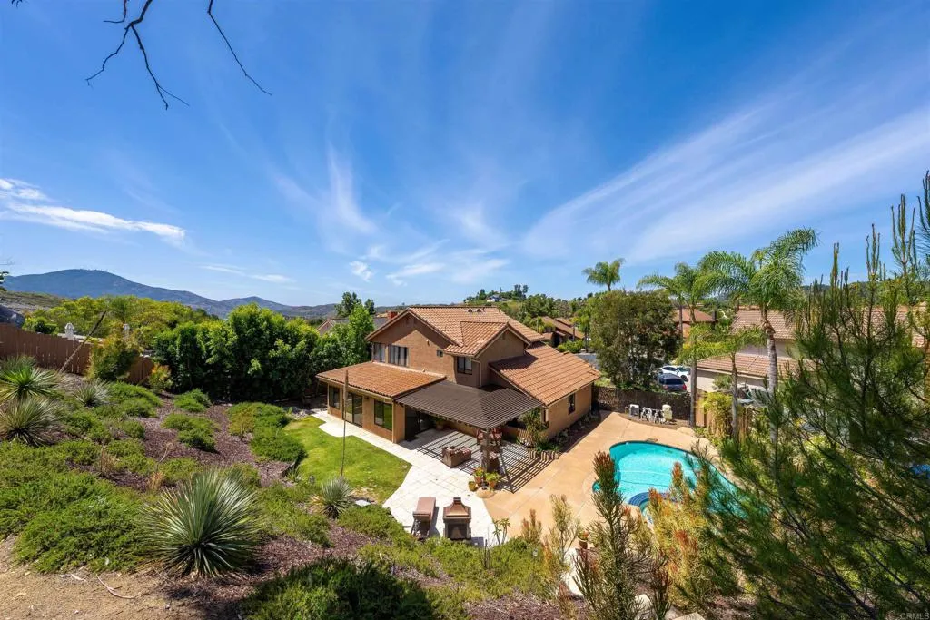 https://cdn.realtyfeed.com/cdn/127/306705772/2e05b1b111a6d8f4ad68d310a9263a36.webp