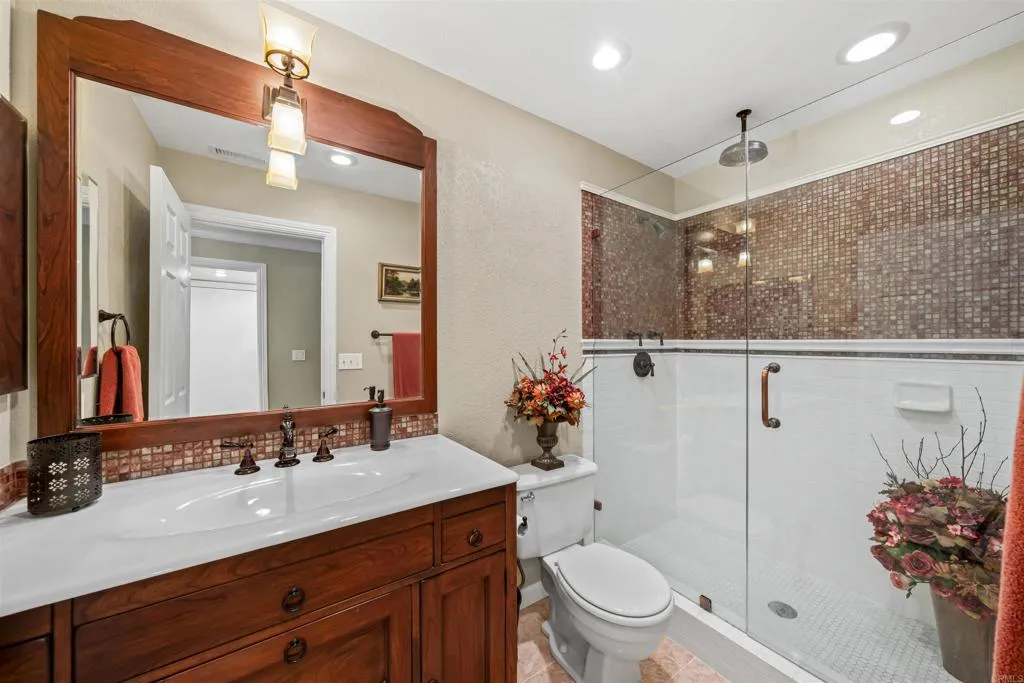 https://cdn.realtyfeed.com/cdn/127/306705772/9c756a740a06c9c700fafc058a36fee2.webp