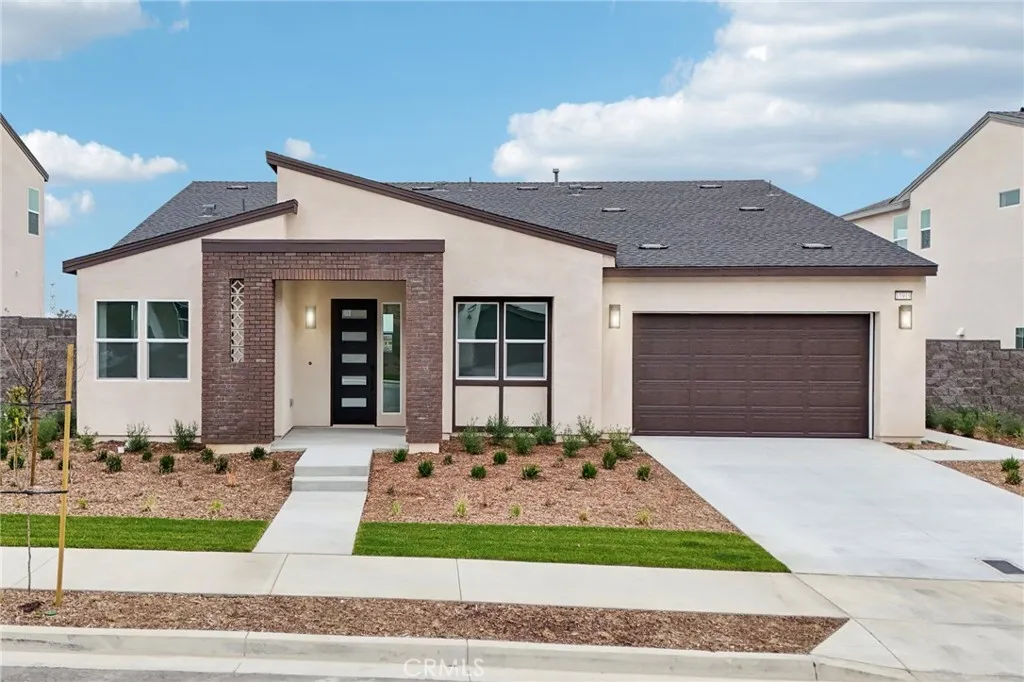 Fontana, CA 92336