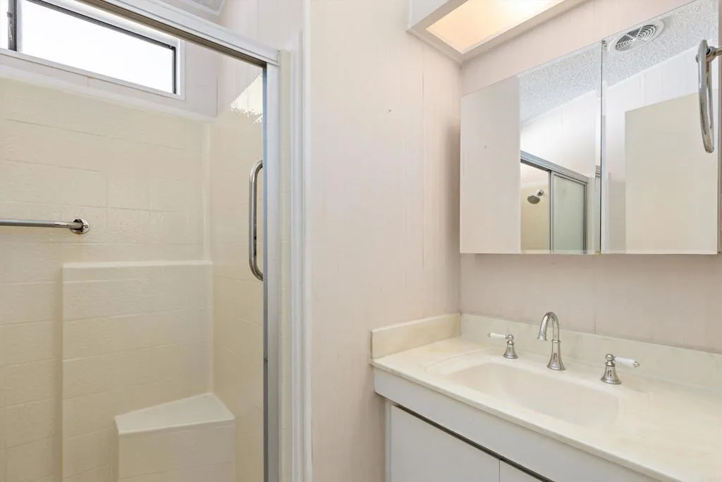 https://cdn.realtyfeed.com/cdn/127/306705808/54b68e9f7be1e84110554914cc5d4541.webp