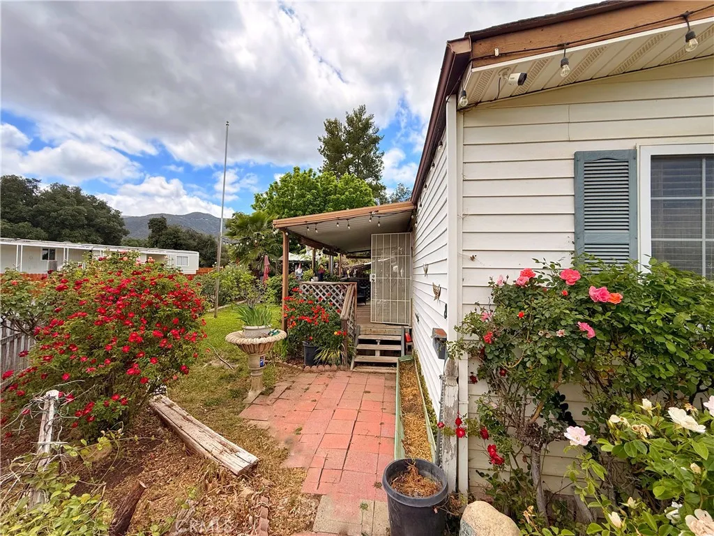 https://cdn.realtyfeed.com/cdn/127/306705813/a6f2db41729e670fa288b832075cfbc5.webp