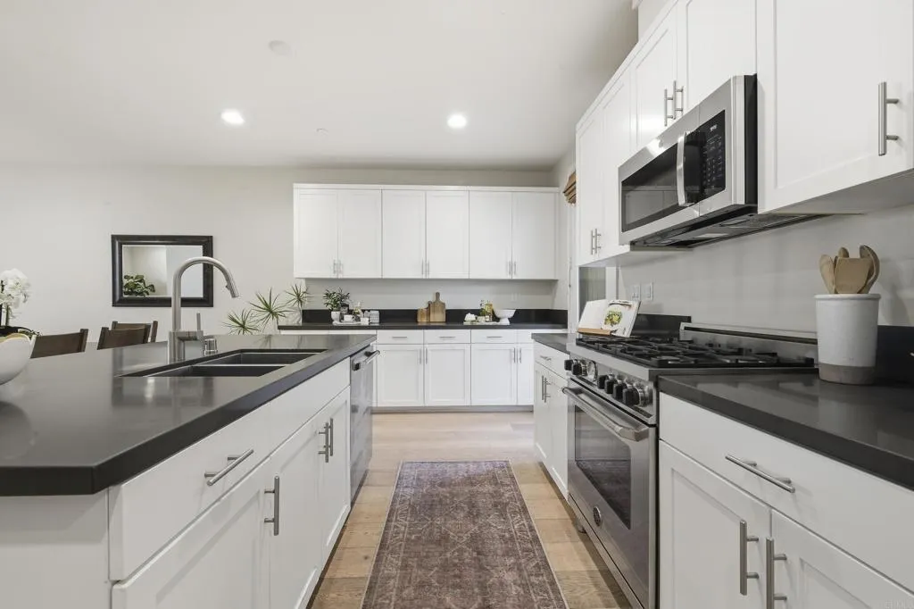 Photo #20: NDP2604114 Listing: Photo #20