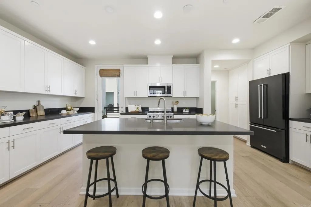 Photo #11: NDP2604114 Listing: Photo #11