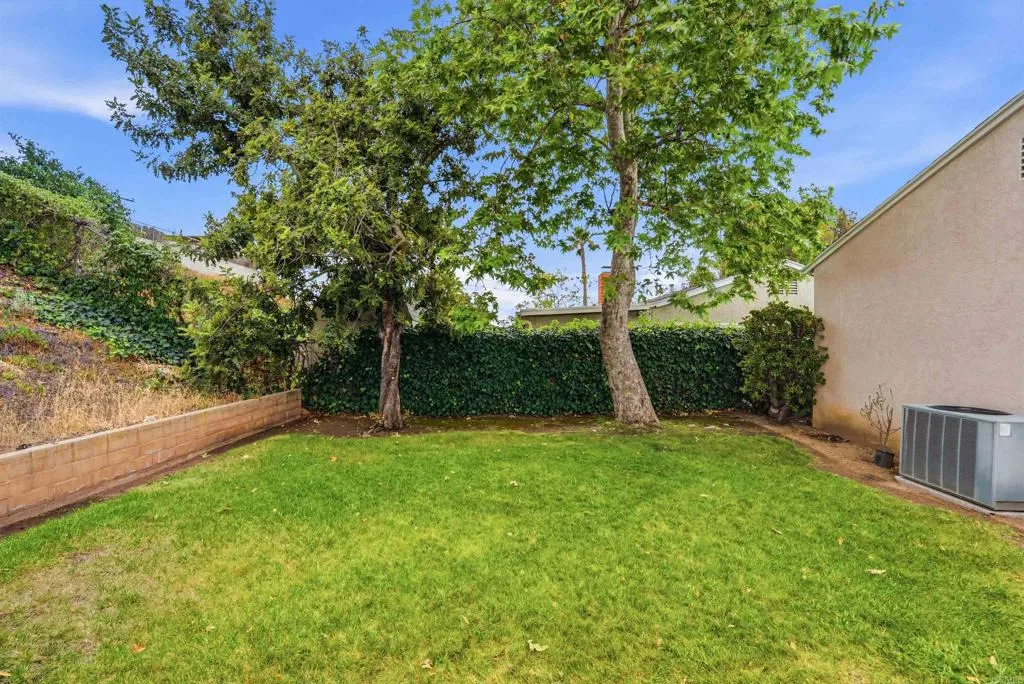 https://cdn.realtyfeed.com/cdn/127/306705885/278ceabcda6b32272f9a4db7649d8a16.webp