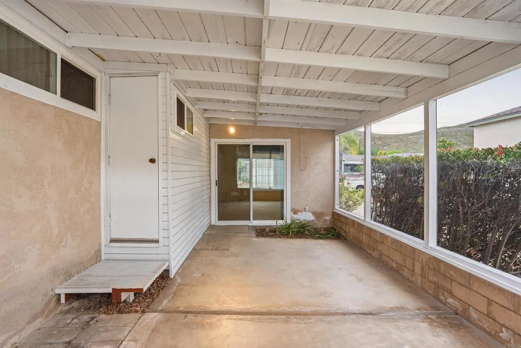 https://cdn.realtyfeed.com/cdn/127/306705885/292229d7dba5d17e2b9322e99ae982d9.webp