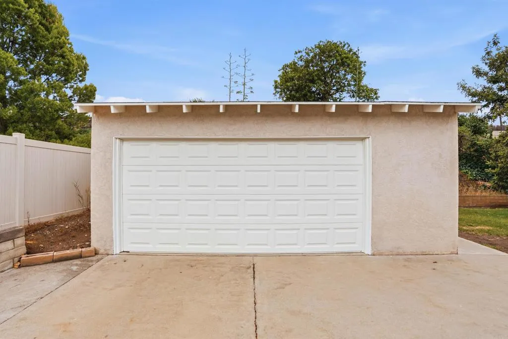 https://cdn.realtyfeed.com/cdn/127/306705885/7177c8a419a82be89184f0c6ba9790d5.webp