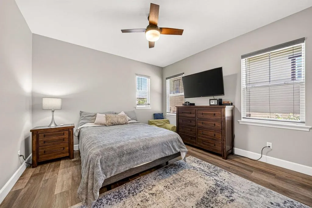 https://cdn.realtyfeed.com/cdn/127/306705886/788991bd0d2a1ef920e5bc63d3b199b1.webp