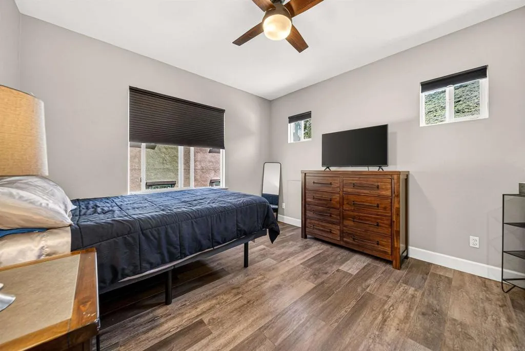 https://cdn.realtyfeed.com/cdn/127/306705886/8eb1386f1e57bb0e5fd0c7d9f40b0a6a.webp