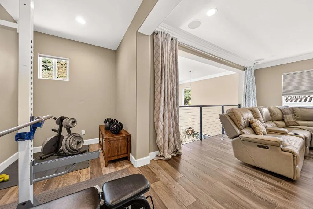 https://cdn.realtyfeed.com/cdn/127/306705886/9443e33f5a067522cdeb1efd12699fa1.webp