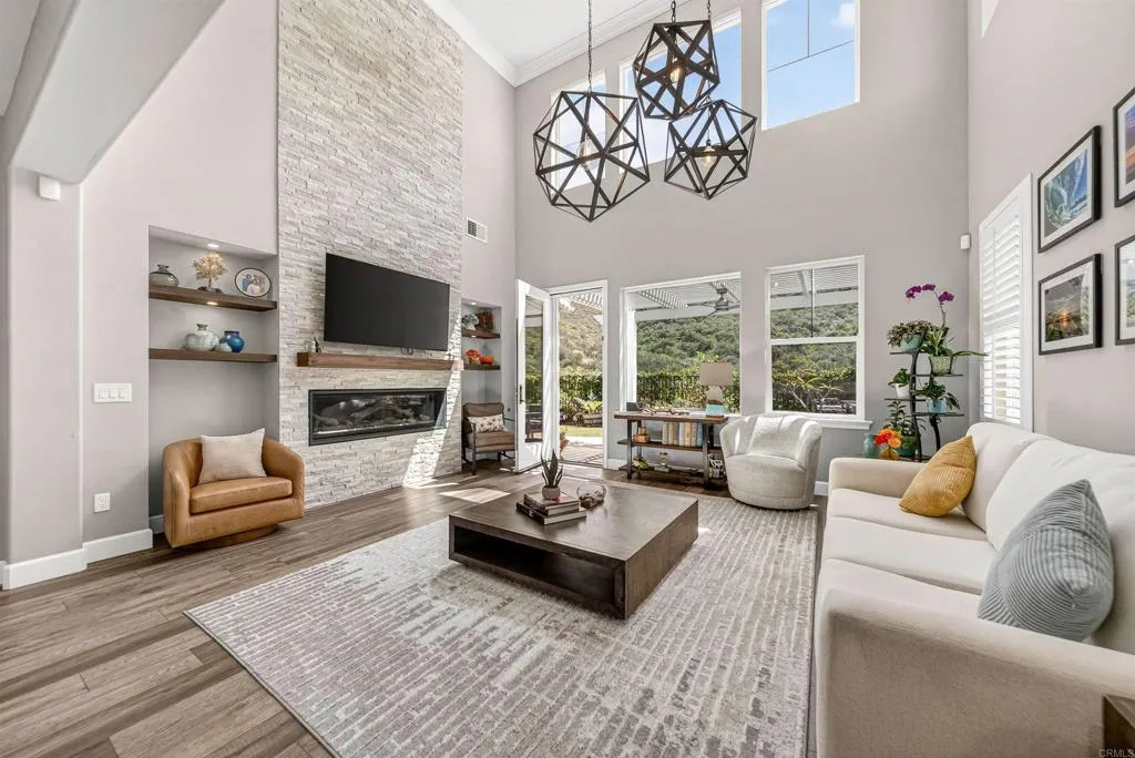 https://cdn.realtyfeed.com/cdn/127/306705886/95021ba72559bb3494491aeb7367604c.webp