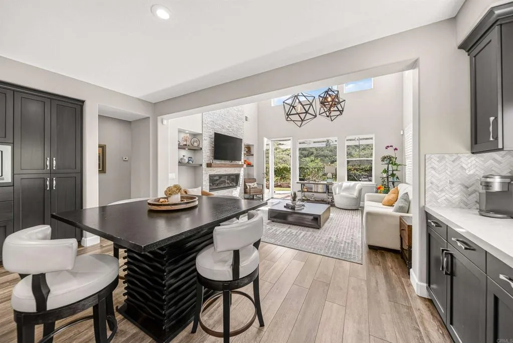 https://cdn.realtyfeed.com/cdn/127/306705886/a4a2afc0a23faca6370dc075b2d8cb4e.webp