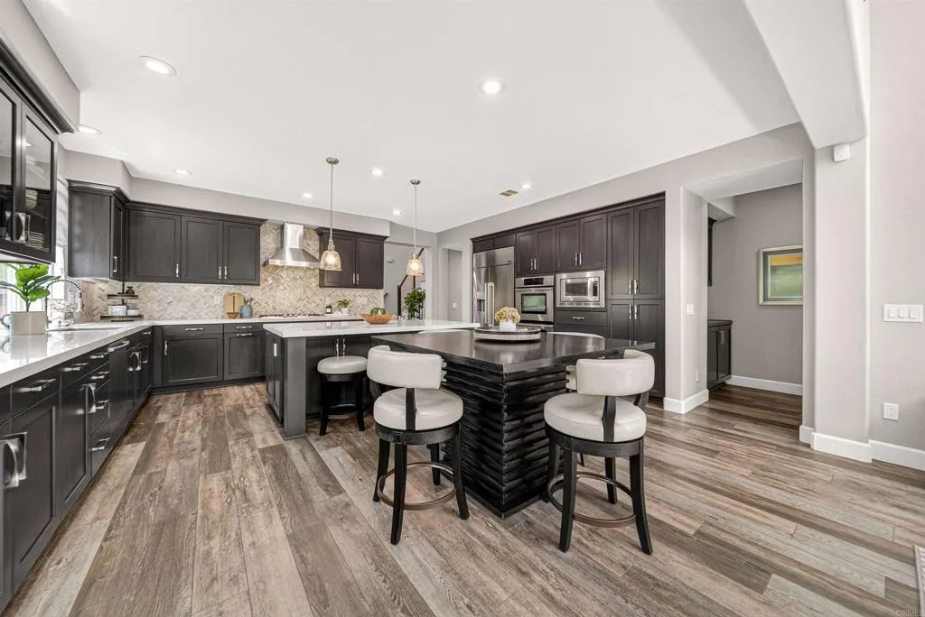 https://cdn.realtyfeed.com/cdn/127/306705886/b0fe4e5139648f5aec75efa6ebbce96c.webp