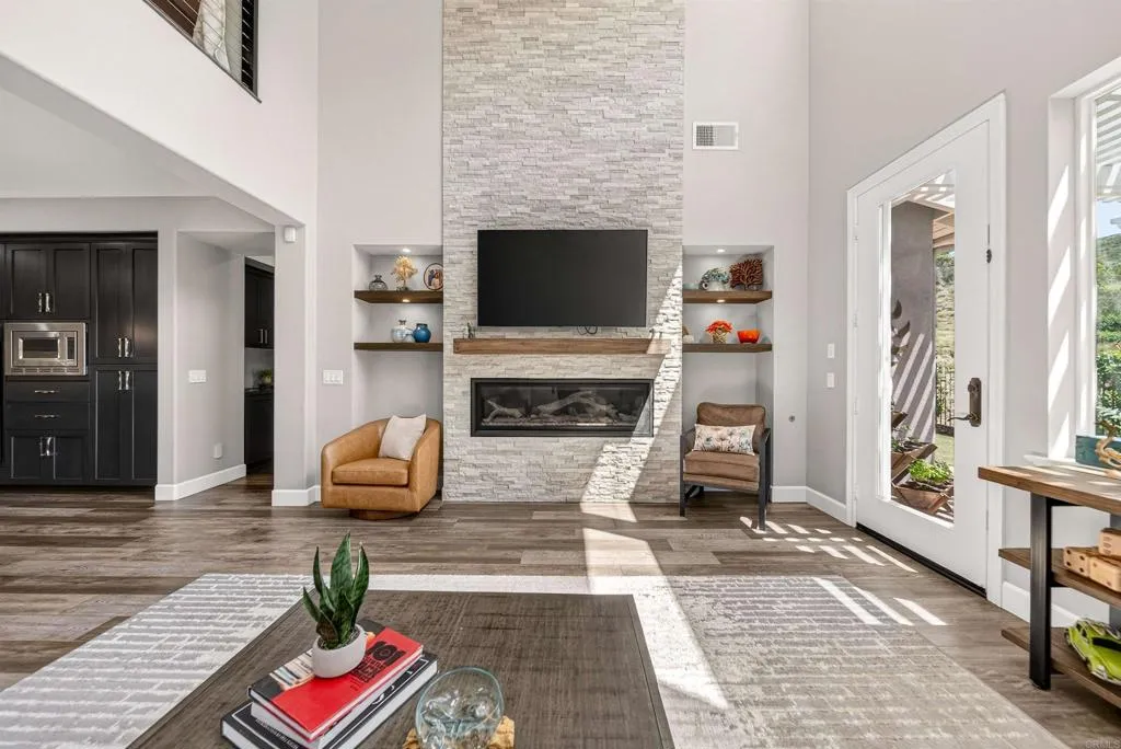 https://cdn.realtyfeed.com/cdn/127/306705886/c549c256fe0b482e3d04baeef3298bf1.webp