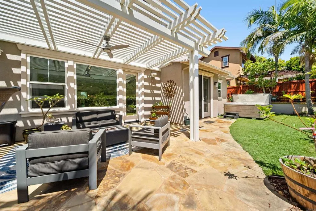https://cdn.realtyfeed.com/cdn/127/306705886/c6416895ac0b5ac237c19785dffe5e17.webp