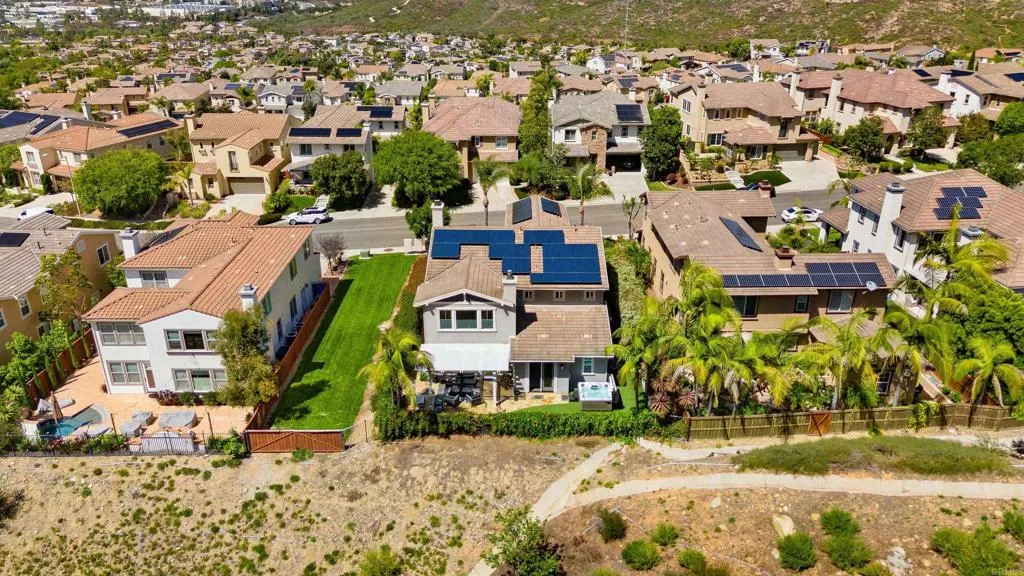 https://cdn.realtyfeed.com/cdn/127/306705886/e8a0ff810ec7add8f576e1885a18c215.webp