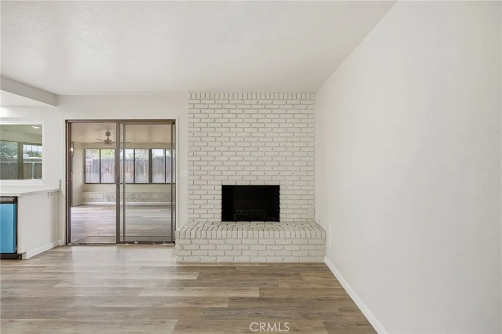https://cdn.realtyfeed.com/cdn/127/306705889/61daecb7fb54ef59182bd4b21e2fcac6.webp