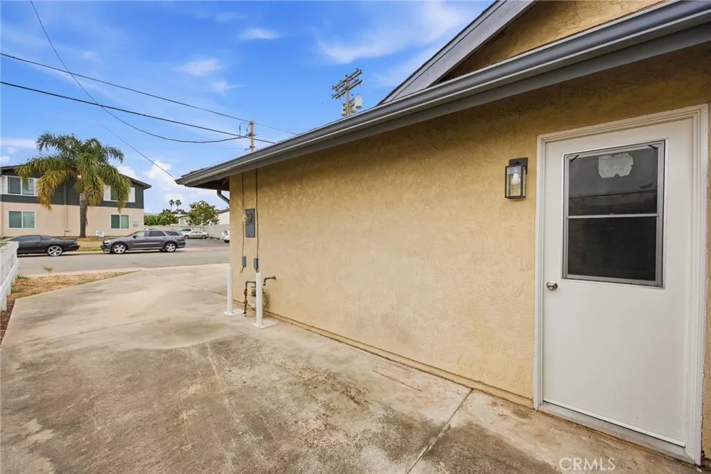 https://cdn.realtyfeed.com/cdn/127/306705889/76e21b3588a27be9758d5a86dfe859fc.webp