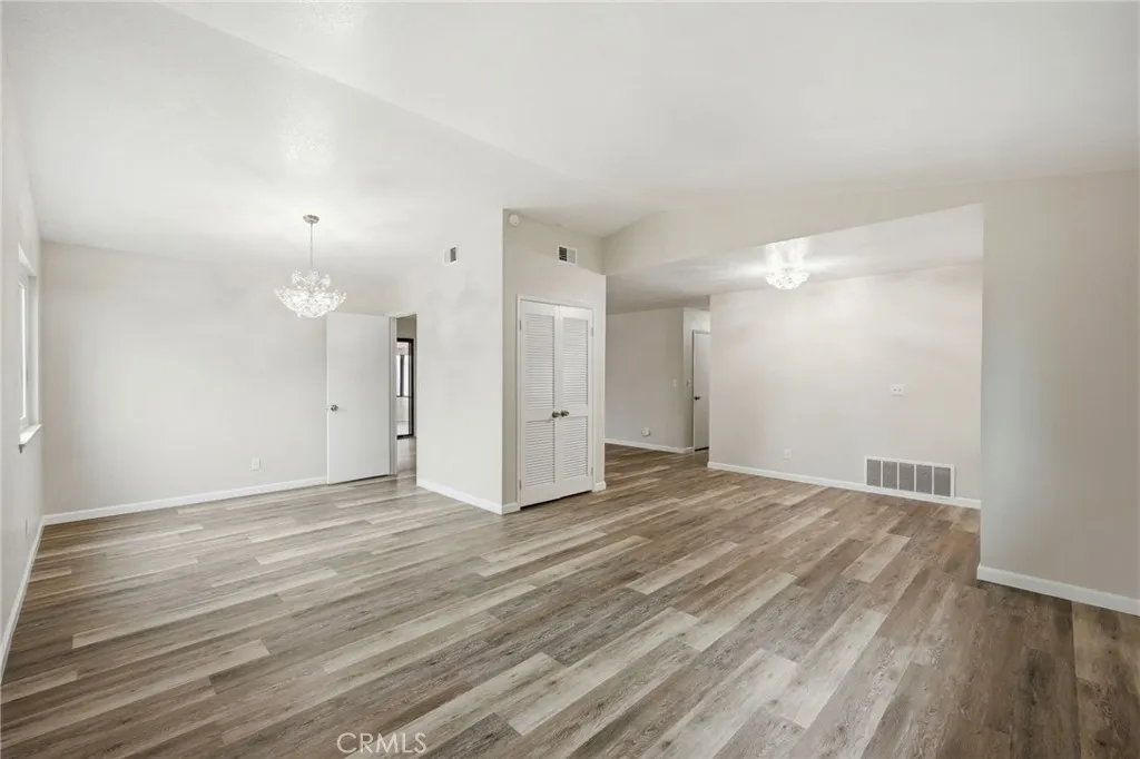 https://cdn.realtyfeed.com/cdn/127/306705889/96681a067c6fa797cd180defb6bcb200.webp