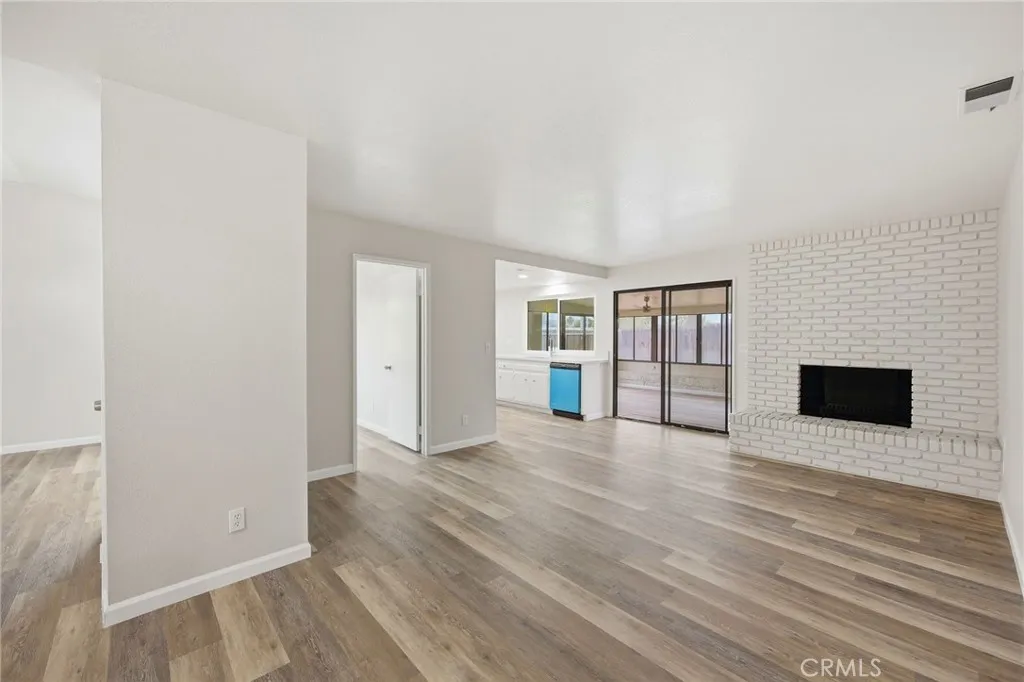 https://cdn.realtyfeed.com/cdn/127/306705889/c8a5e20ed885a400c84c8fac6e4173aa.webp