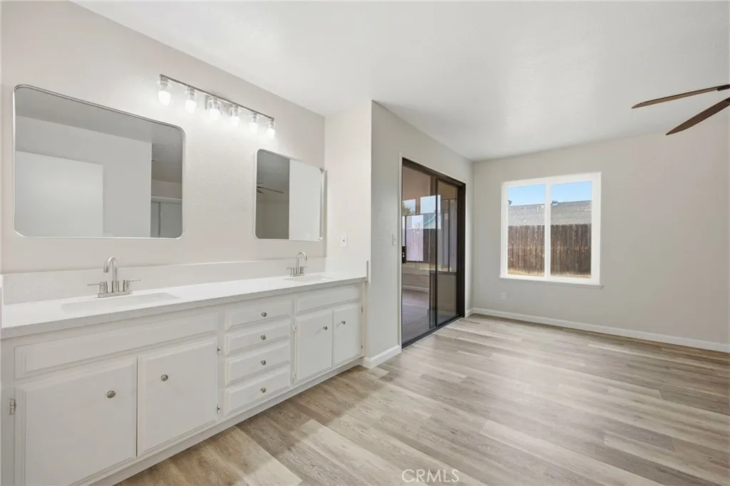 https://cdn.realtyfeed.com/cdn/127/306705889/fd19c1d5f4e33c10d2162209e40ae922.webp