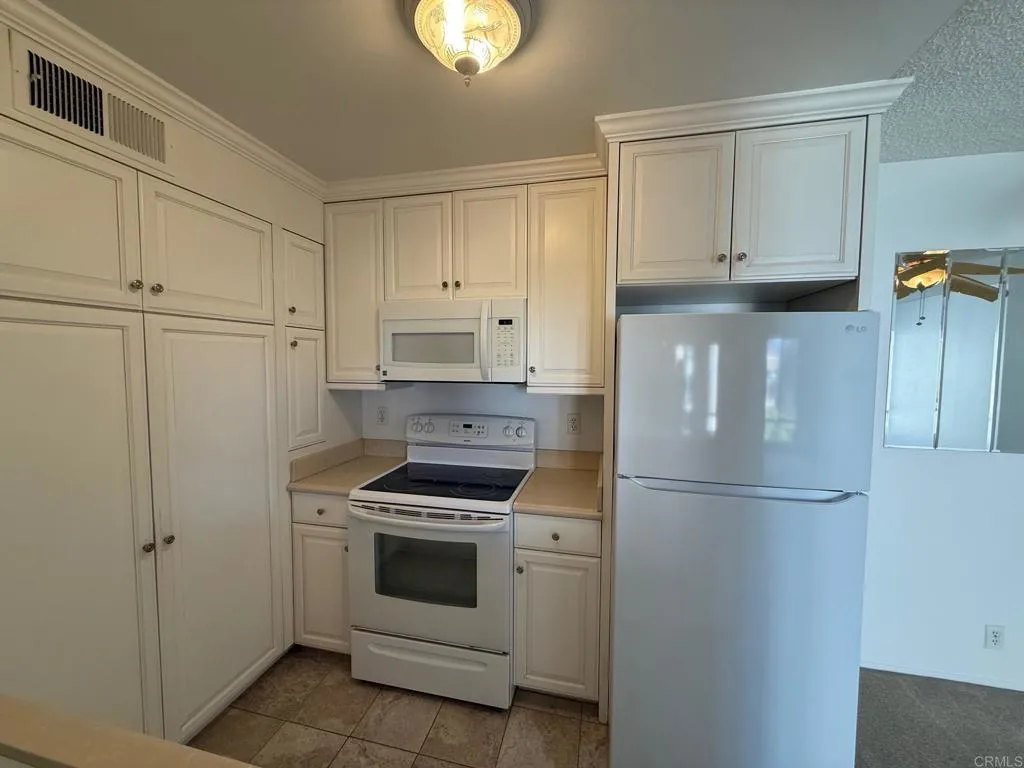 Photo #4: PTP2603234 Listing: Photo #4