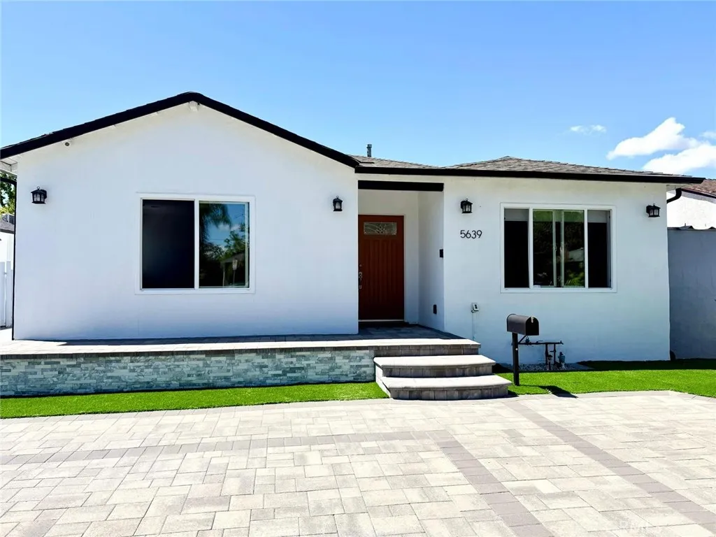 Van Nuys, CA 91411