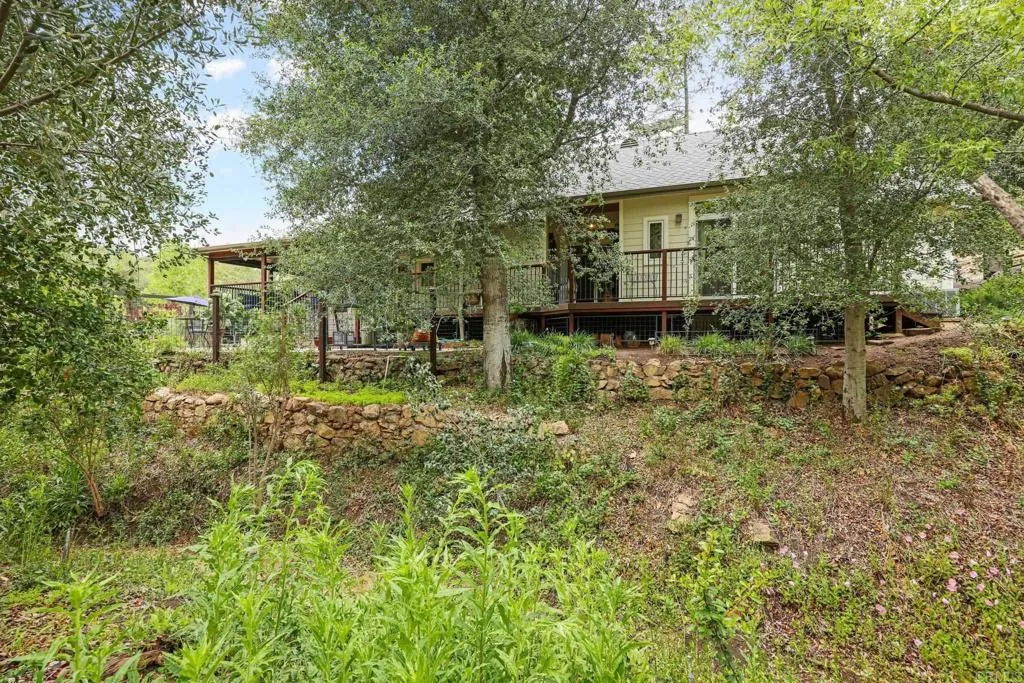 https://cdn.realtyfeed.com/cdn/127/306705950/0d03cdf7c7a80abe80e9392137bf4ed3.webp