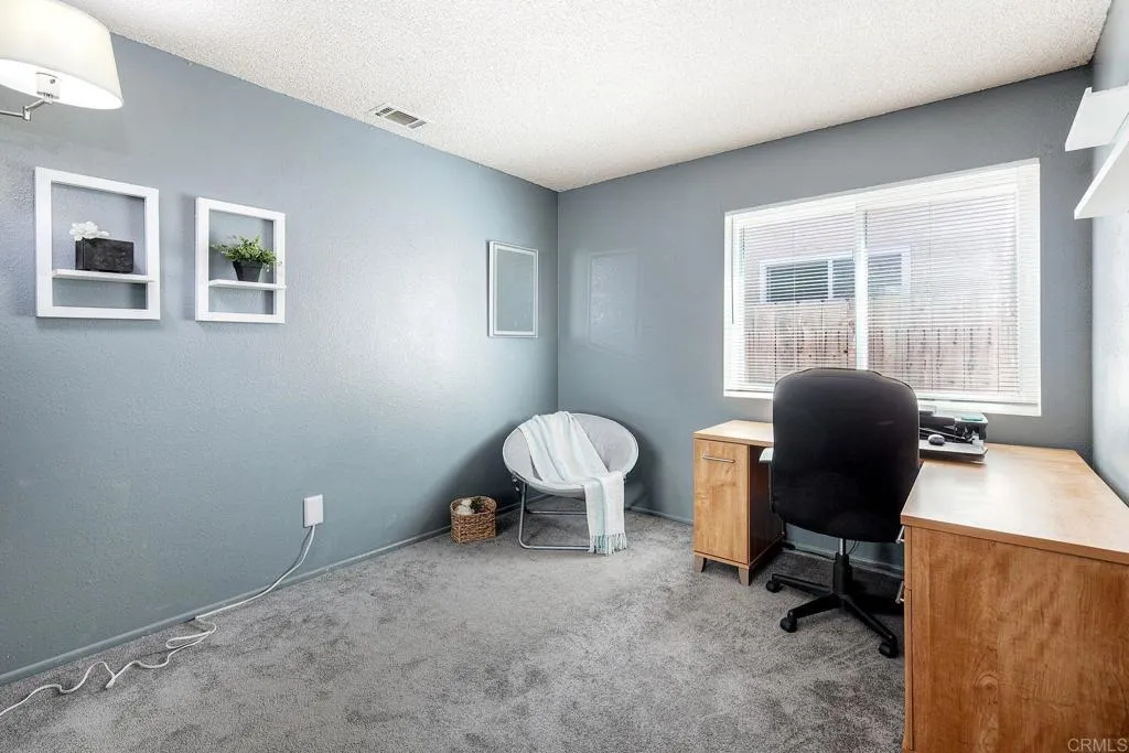 https://cdn.realtyfeed.com/cdn/127/306705962/acba3b1d881a913771446d96d7c3edd9.webp