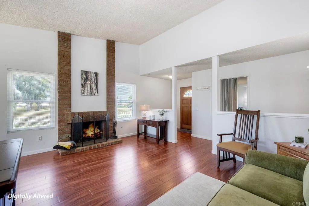 https://cdn.realtyfeed.com/cdn/127/306705962/ad851e80c782d3113d37df4881cb13bd.webp
