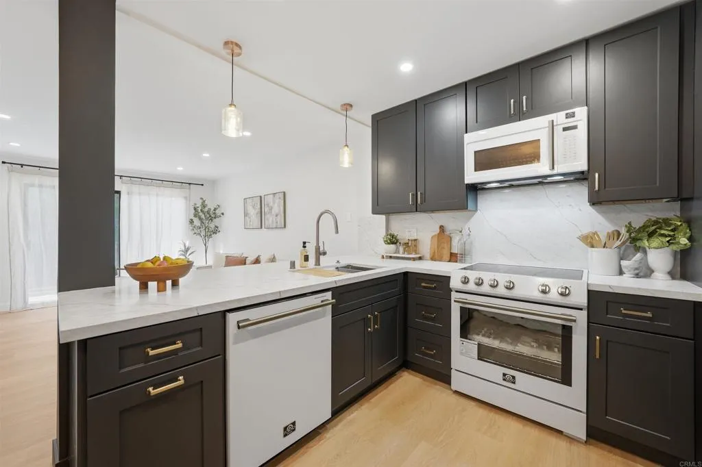 Photo #1: PTP2603240 Listing: Photo #1