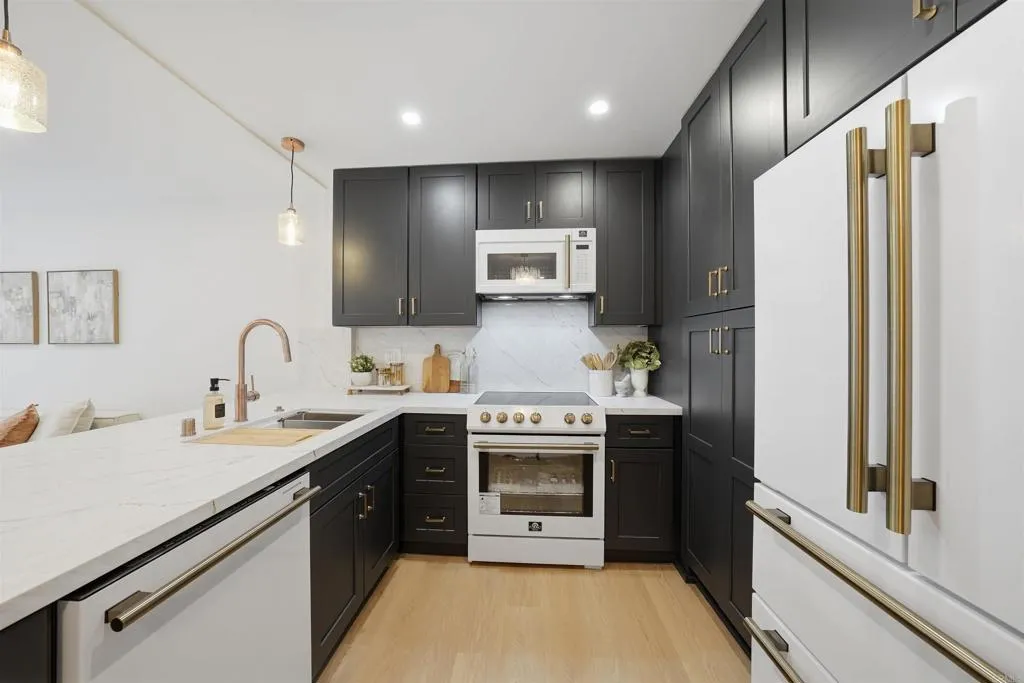 Photo #2: PTP2603240 Listing: Photo #2