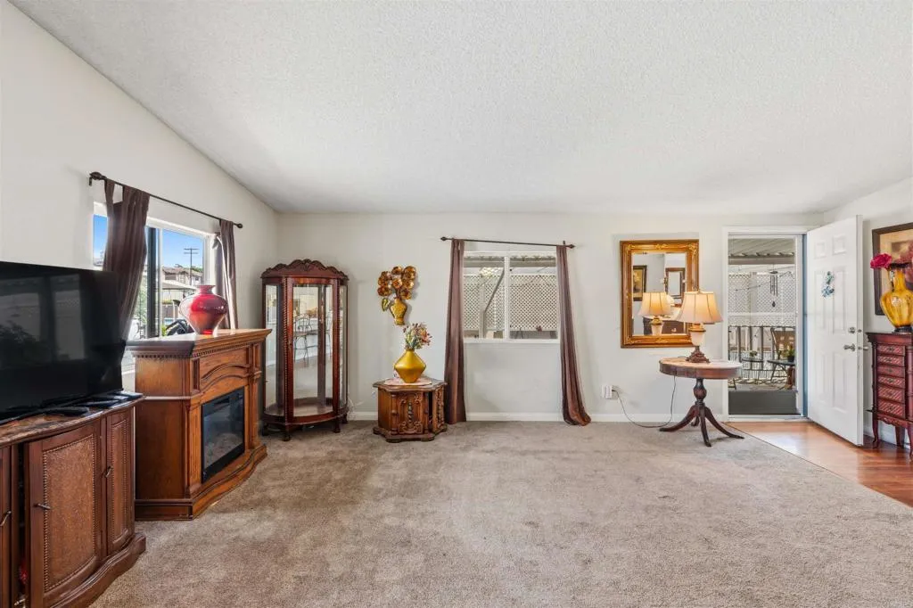 https://cdn.realtyfeed.com/cdn/127/306706054/0c21e75cee5d94b4dd10e6229459cc28.webp