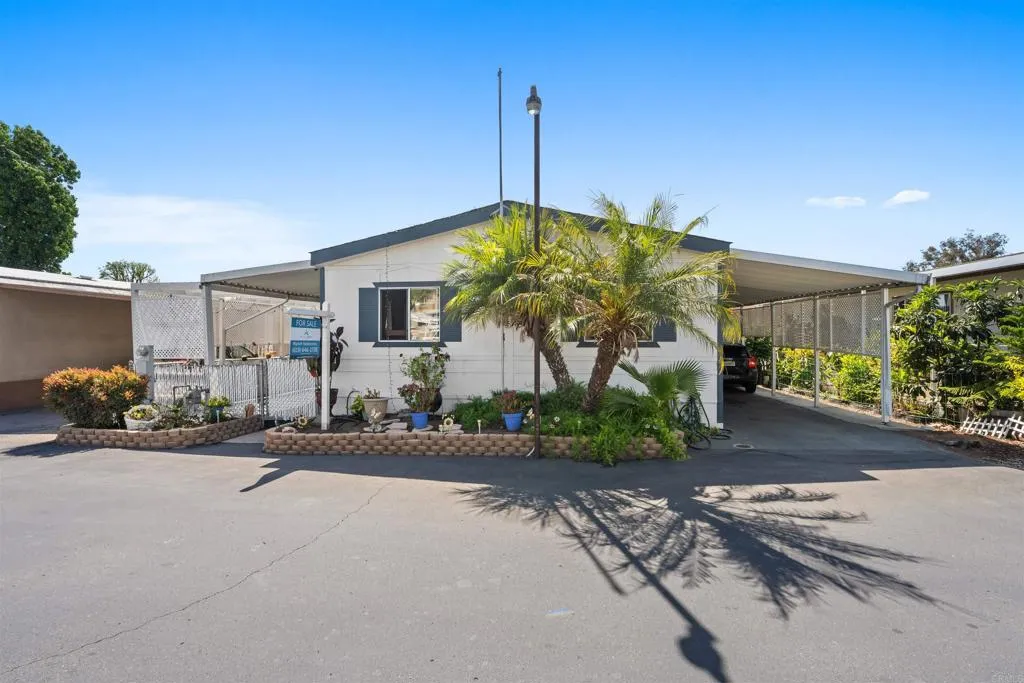 260 E Bradley Ave Unit 34, El Cajon, CA 92021 - Main photo, El Cajon, CA