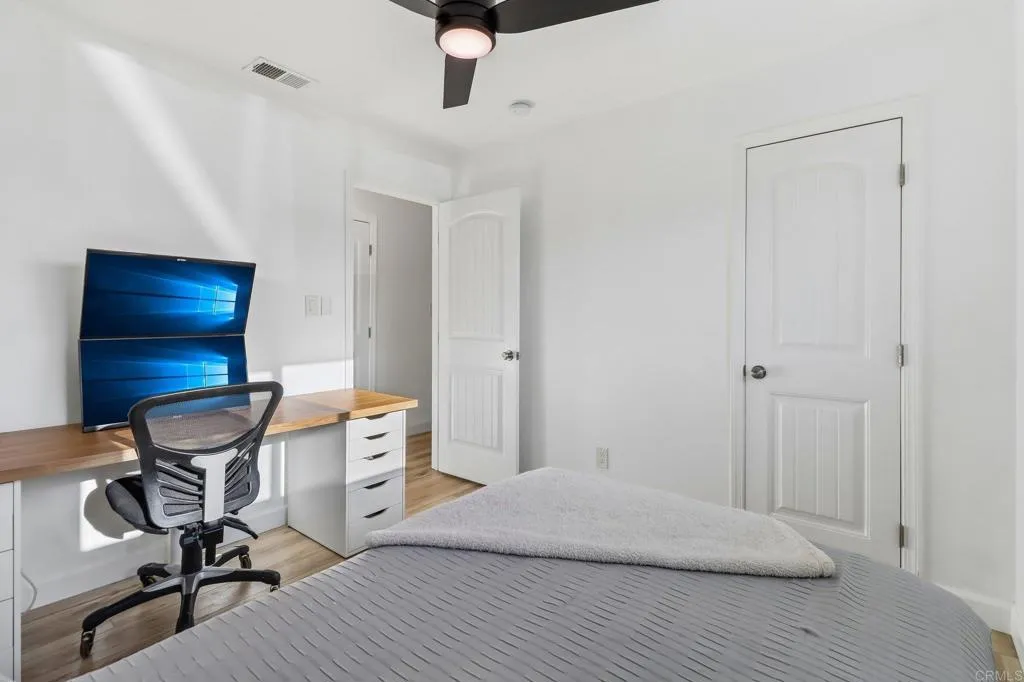 https://cdn.realtyfeed.com/cdn/127/306706070/120175f982beff6742bcaa02de1480fb.webp