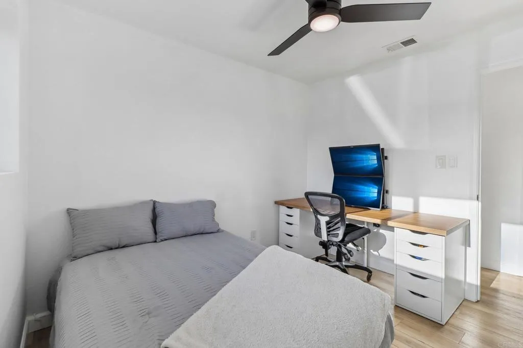 https://cdn.realtyfeed.com/cdn/127/306706070/463ca7b1205dd73f383ffd13071b8f51.webp