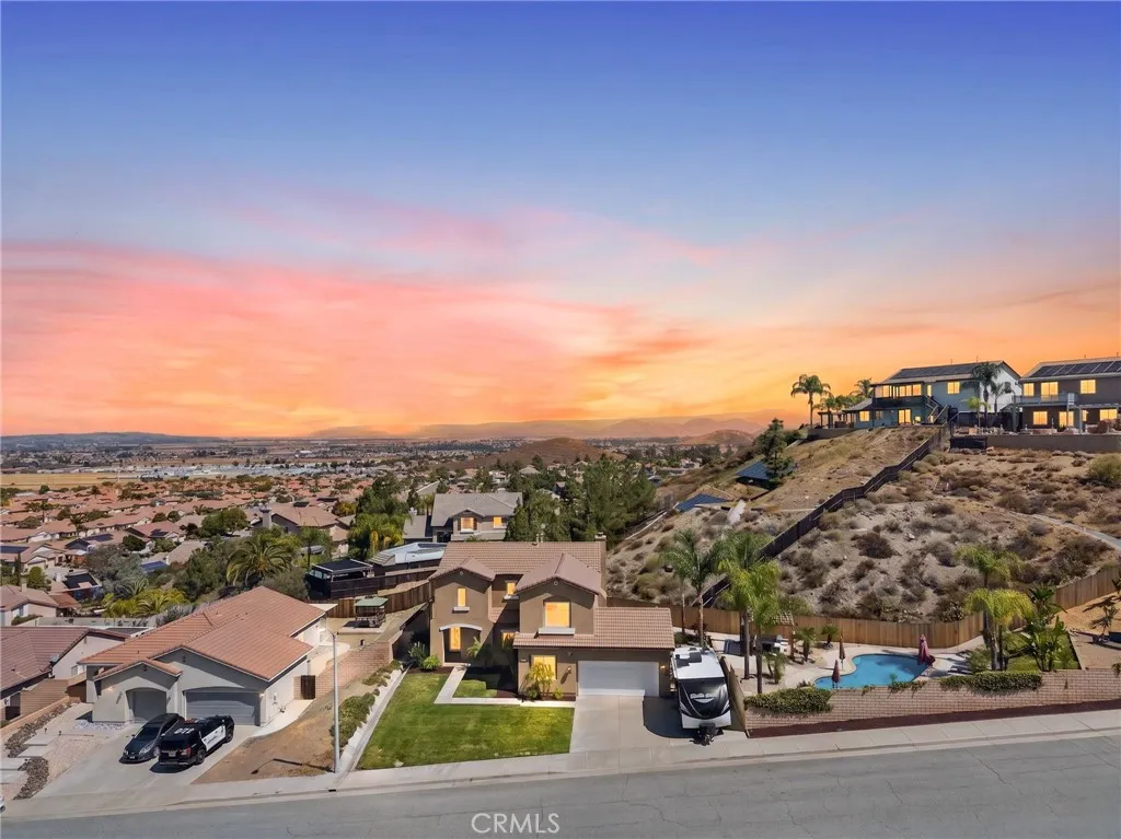 Menifee, CA 92585