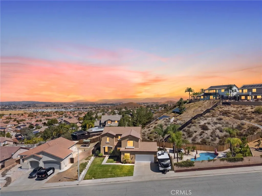 Menifee, CA 92585