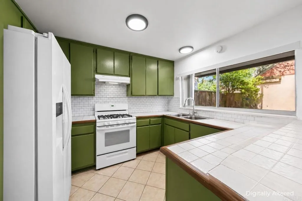 Photo #5: PTP2603244 Listing: Photo #5