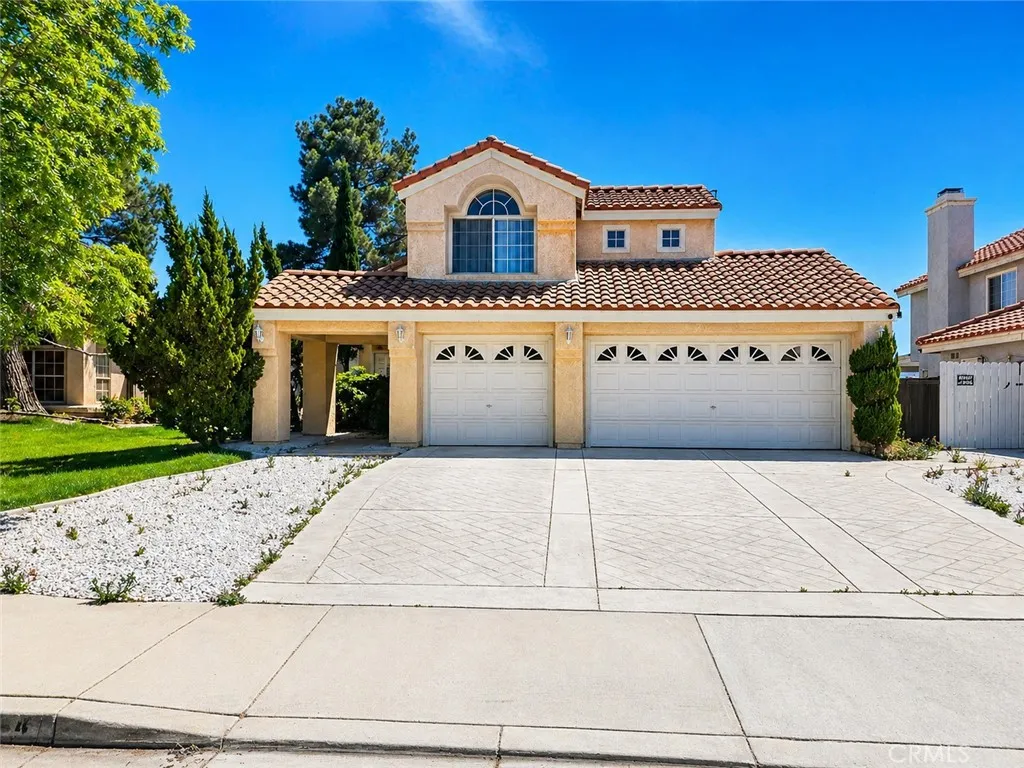 Palmdale, CA 93552