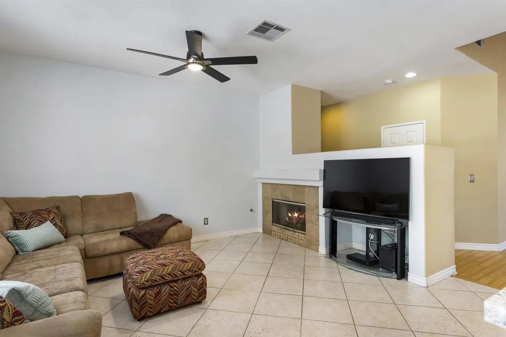 https://cdn.realtyfeed.com/cdn/127/306706168/503fa835804689b27f5777184ceac15f.webp