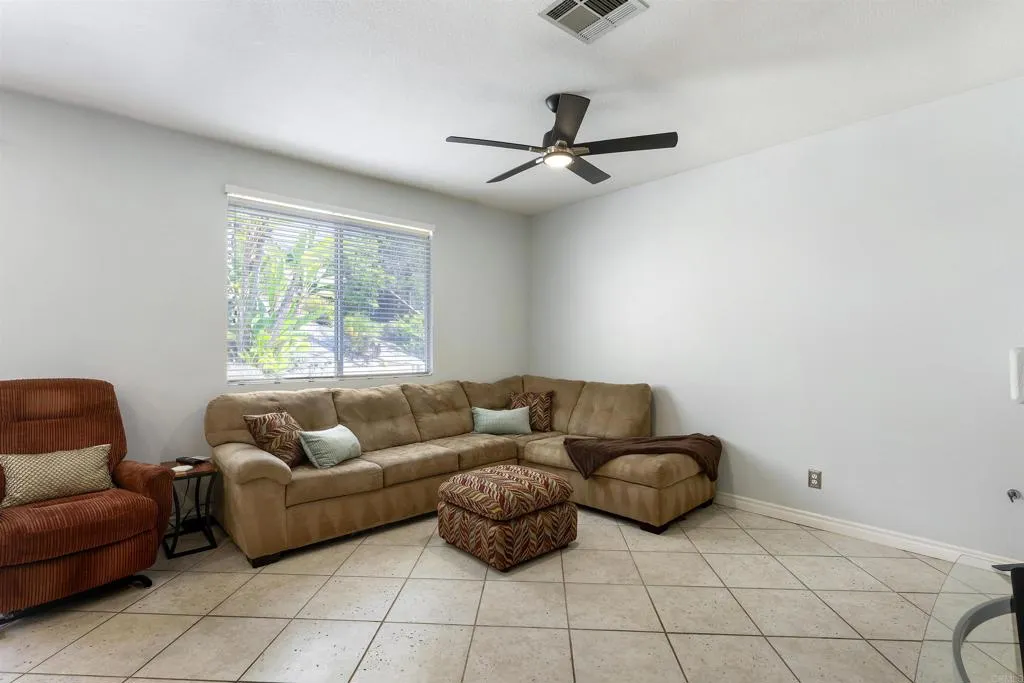 https://cdn.realtyfeed.com/cdn/127/306706168/57448d12b7018059f08c346d67f89d08.webp