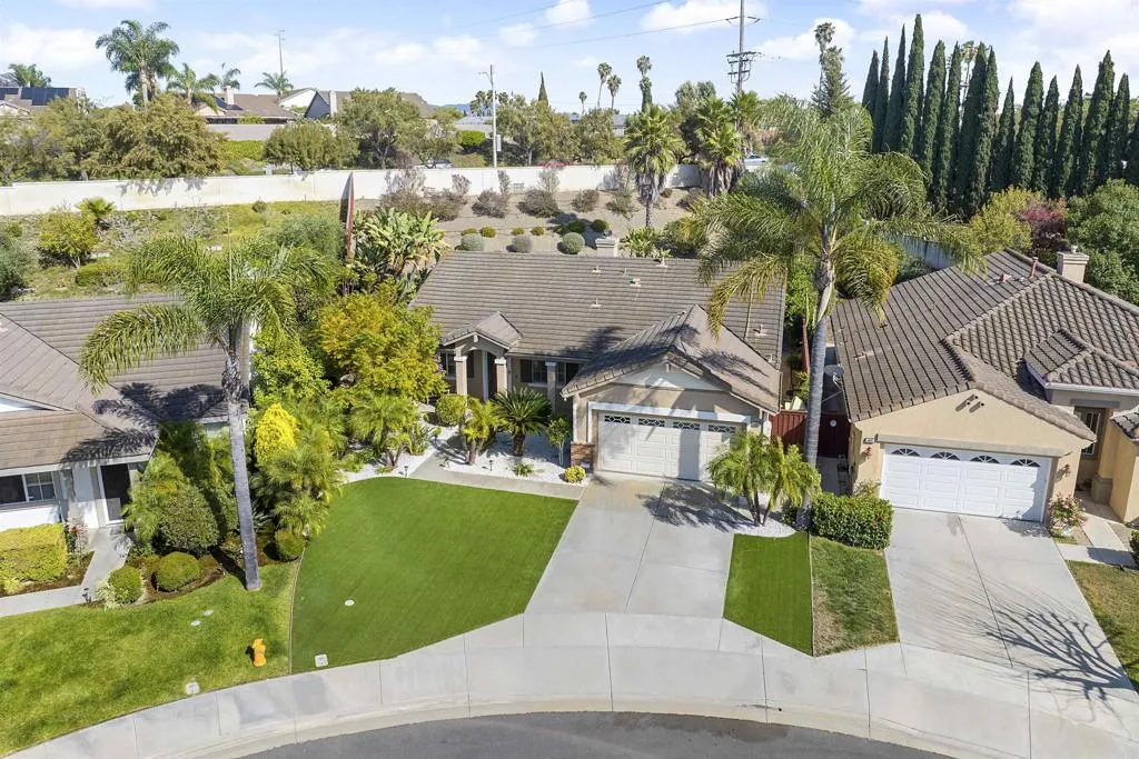 https://cdn.realtyfeed.com/cdn/127/306706168/914d3a26b8c3ecba3c43912d252df4ad.webp