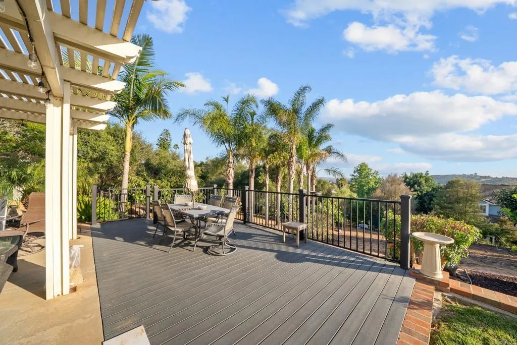 https://cdn.realtyfeed.com/cdn/127/306706178/045e14b847cea6da1d34cfbab09767d5.webp