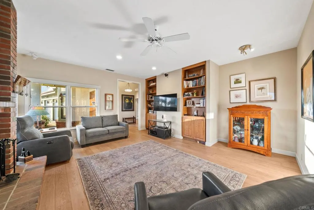 https://cdn.realtyfeed.com/cdn/127/306706178/66cbc5e68e657933d043b6cfe23a7e8c.webp