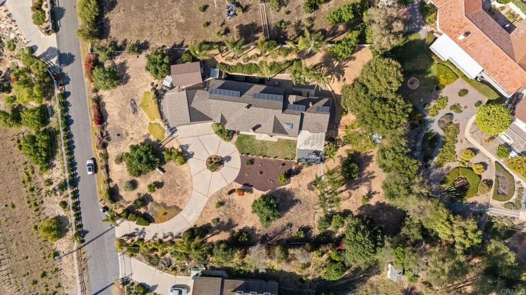https://cdn.realtyfeed.com/cdn/127/306706178/e3342642a04483fa088c2d44a219dbc9.webp