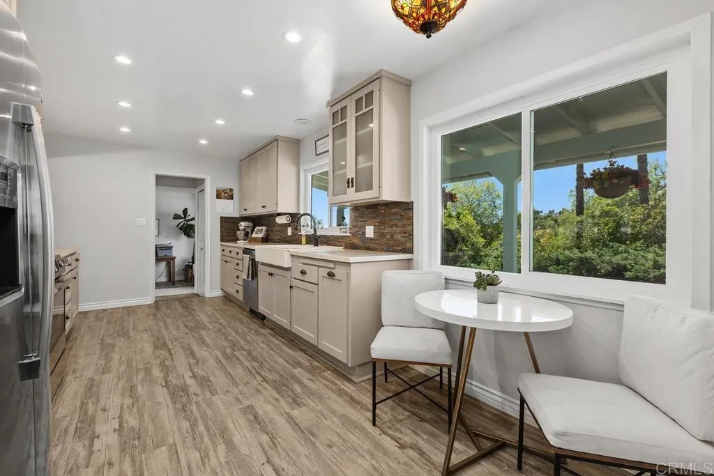 https://cdn.realtyfeed.com/cdn/127/306706181/7c20f1d4bc01d5a05c570ed01e5ecacd.webp