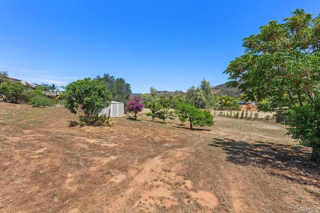 https://cdn.realtyfeed.com/cdn/127/306706181/8a8600c64740009122129fe784989111.webp