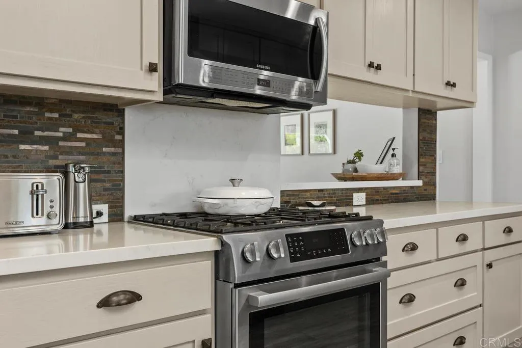 https://cdn.realtyfeed.com/cdn/127/306706181/f34231efbd7f01641e91eccdbb883913.webp