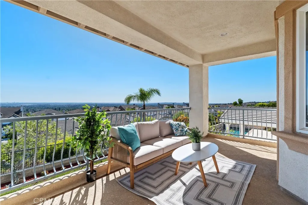 Yorba Linda, CA 92886